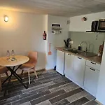 La Maison Rose 宾馆 *