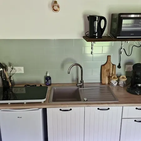 La Maison Rose 宾馆 Bertignat